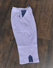 Load image into Gallery viewer, Ladies Capri Trousers AS76