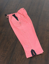 Load image into Gallery viewer, Ladies Capri Trousers AS76